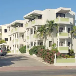 Aparta Lomar Hotel